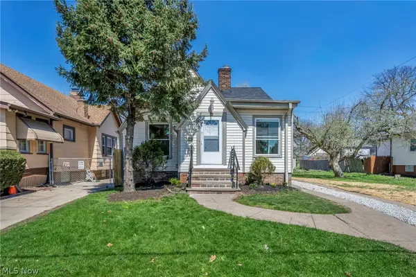 10318 Thrush Avenue, Cleveland, OH 44111