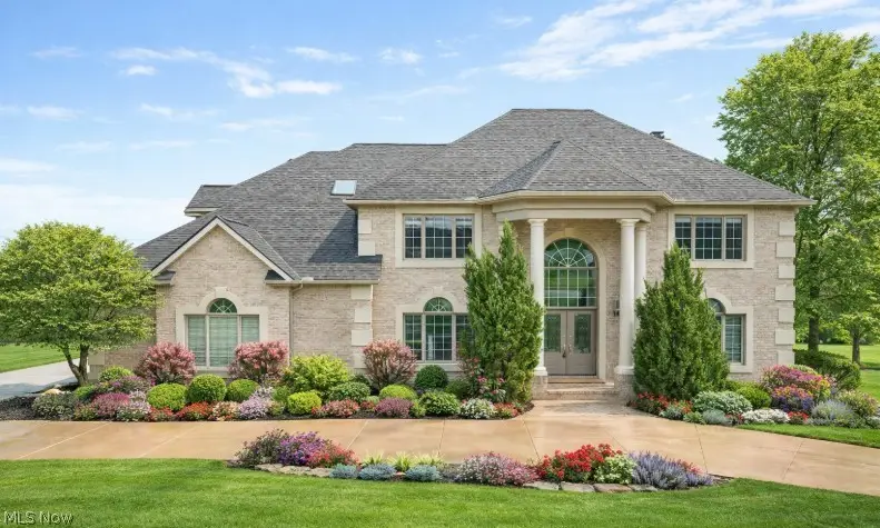 4705 Barnsleigh Drive, Montrose Ghent, OH 44333 - #1