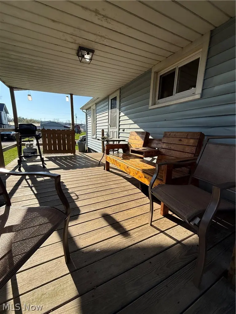 1748 South Lawn Extension, Coshocton, OH 43812 - #2