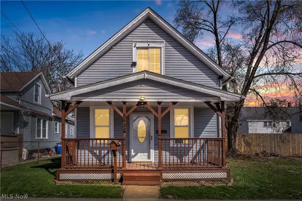 5628 Pacific Avenue, Cleveland, OH 44102