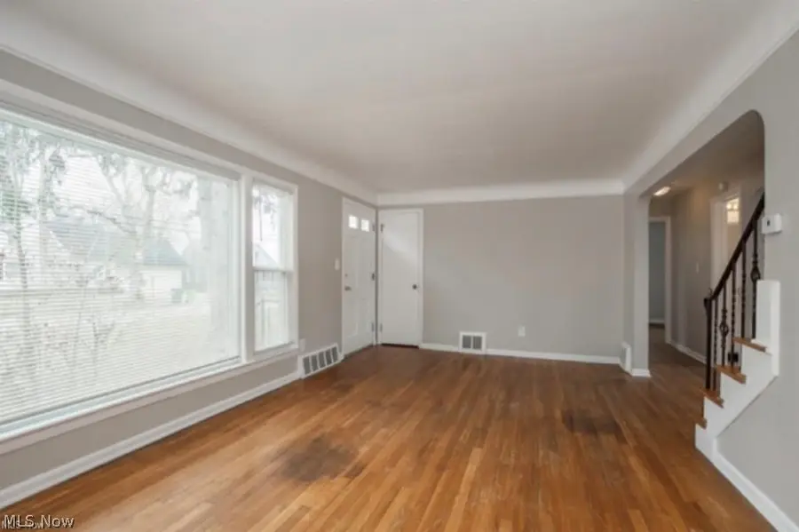 59 Greencroft Road, Bedford, OH 44146 - #3