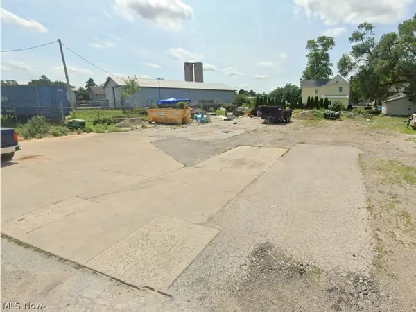 128 Chapman Street, Bellevue, OH 44811