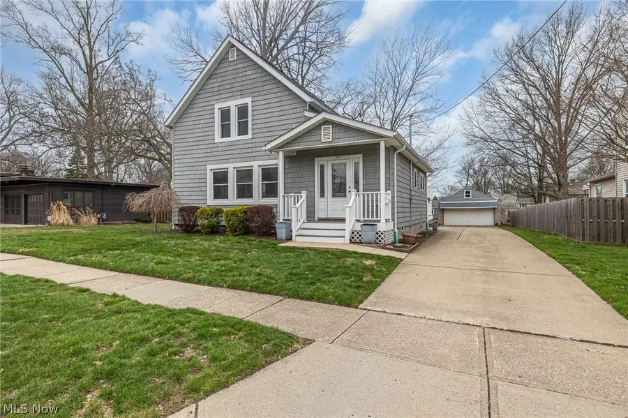 4302 Murray Avenue, Willoughby, OH 44094 - #2