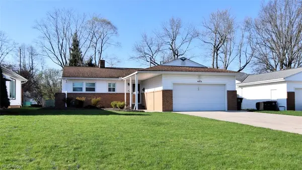 4912 N Sedgewick Road, Lyndhurst, OH 44124