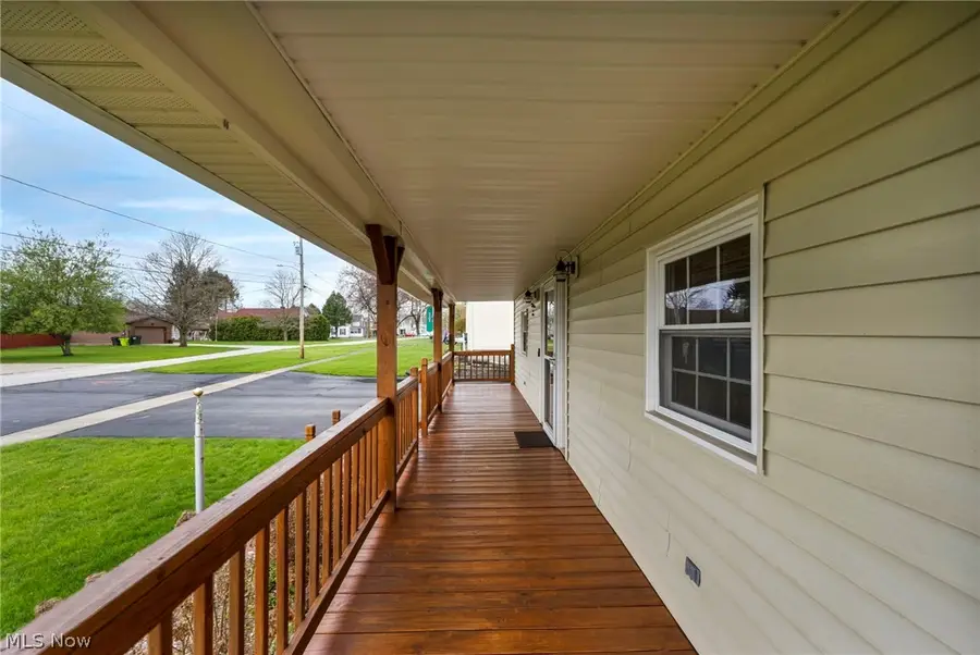 17 E Franklin Street, Newton Falls, OH 44444 - #3