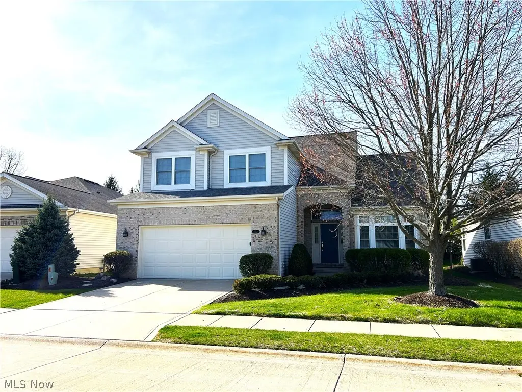 15220 Chestnut Oak Lane, Strongsville, OH 44149 - #1