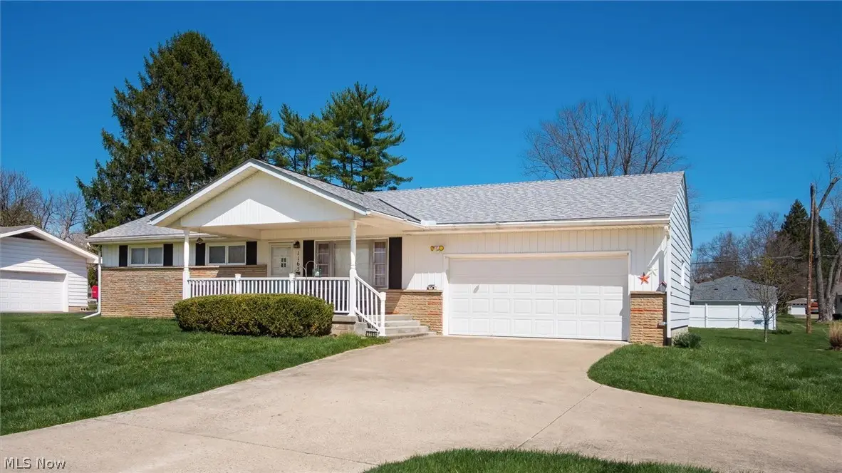 1165 W Taylor Street, Zanesville, OH 43701 - #1