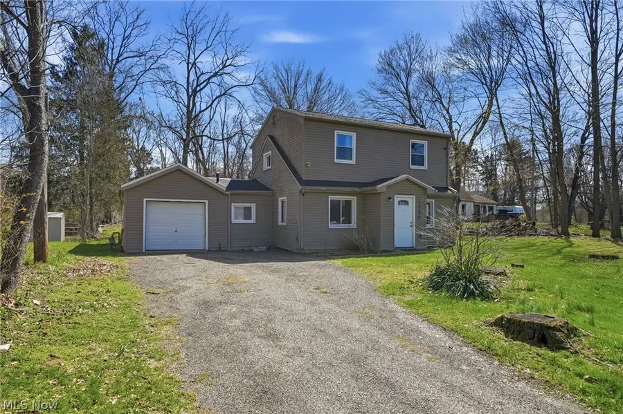 1555 Ambre Drive, Akron, OH 44312 - #2