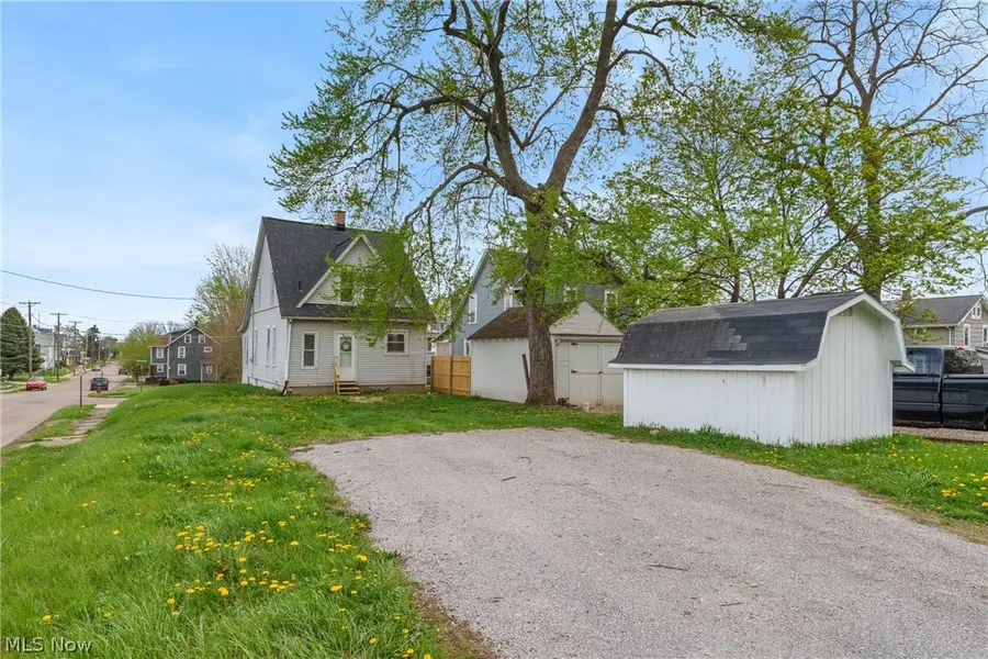 703 Arlington Sw Avenue, Canton, OH 44706 - #3