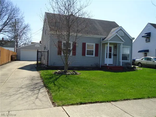 318 Van Buren Avenue, Cuyahoga Falls, OH 44221