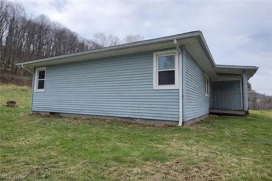 6869 Wardell Hollow Se Road, Uhrichsville, OH 44683 - #3