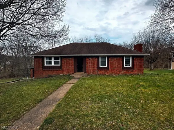 128 Shaffer Lane, New Cumberland, WV 26047