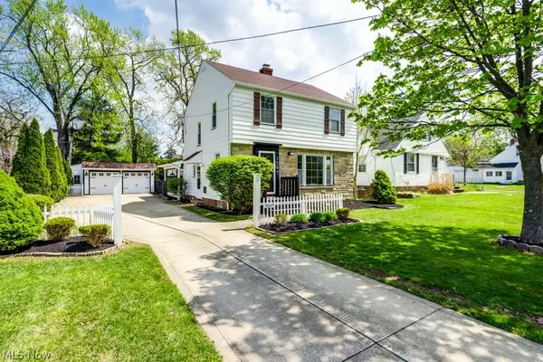 1547 Richmond Road, Lyndhurst, OH 44124