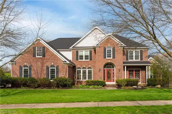 1561 Pilgrims Knob Se, Canton, OH 44709