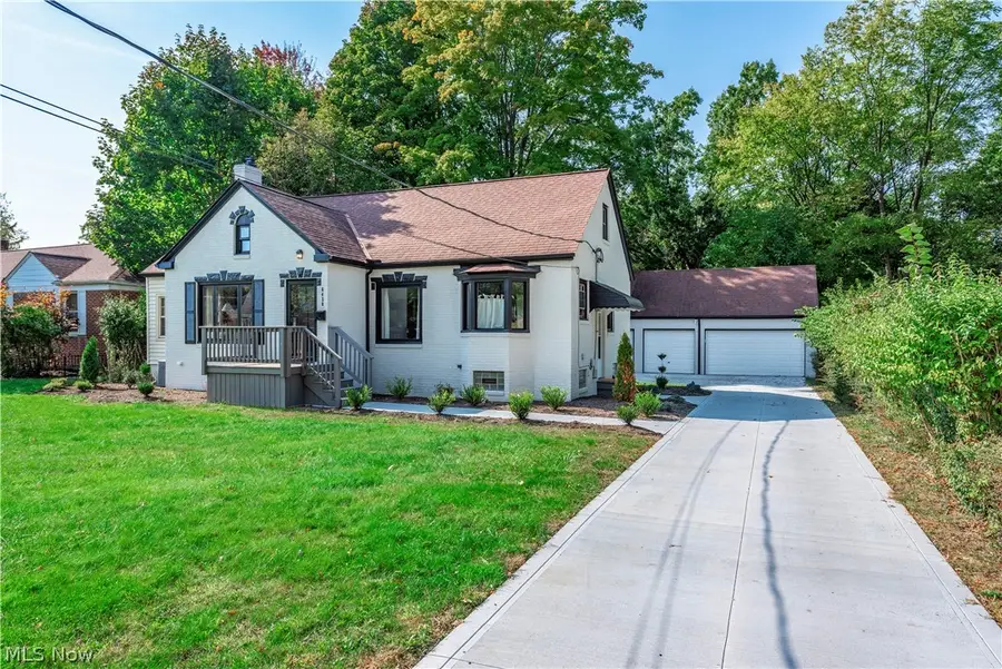 6430 Olde York Road, Parma Heights, OH 44130 - #2