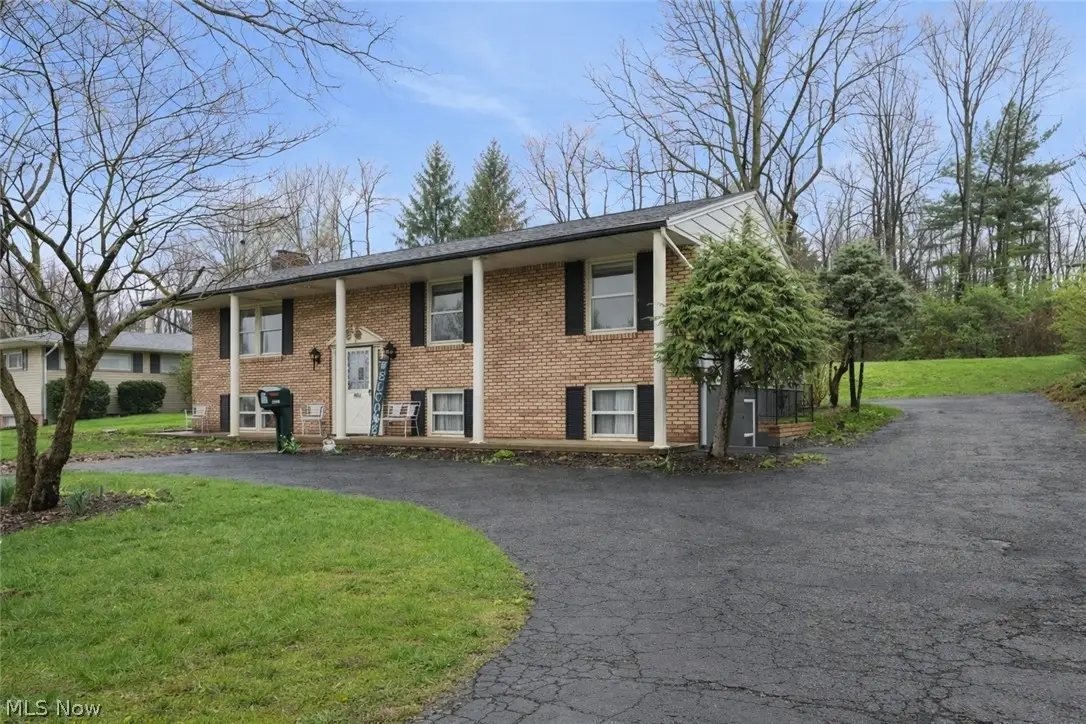 4921 18th Nw Street, Canton, OH 44708 - #1