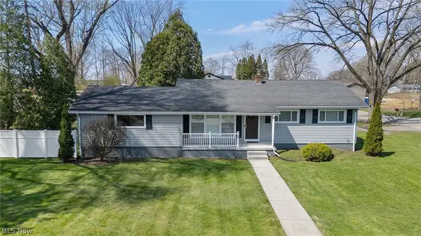 888 Orchard Avenue, Barberton, OH 44203