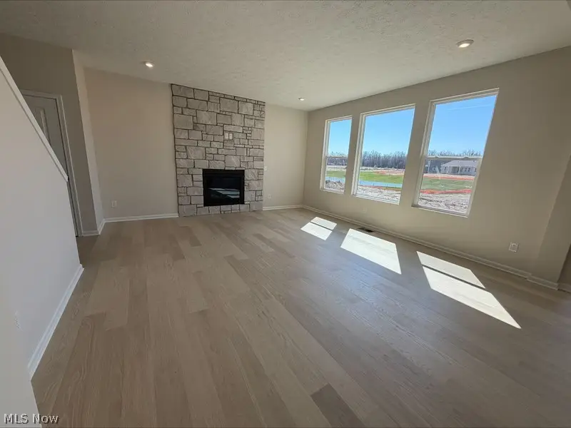 35927 Baldauf Crossing, North Ridgeville, OH 44039 - #3