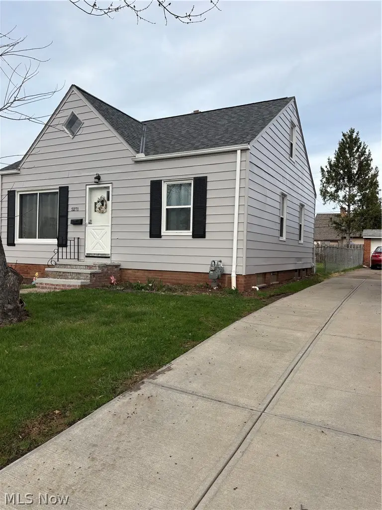 5271 W 49th Street, Parma, OH 44134 - #3