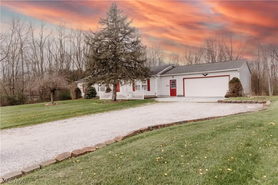 3995 Victory Avenue, Louisville, OH 44641 - #2