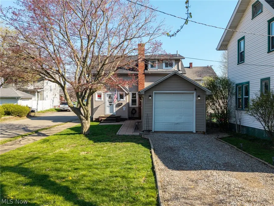 3115 2nd Nw Street, Canton, OH 44708 - #2