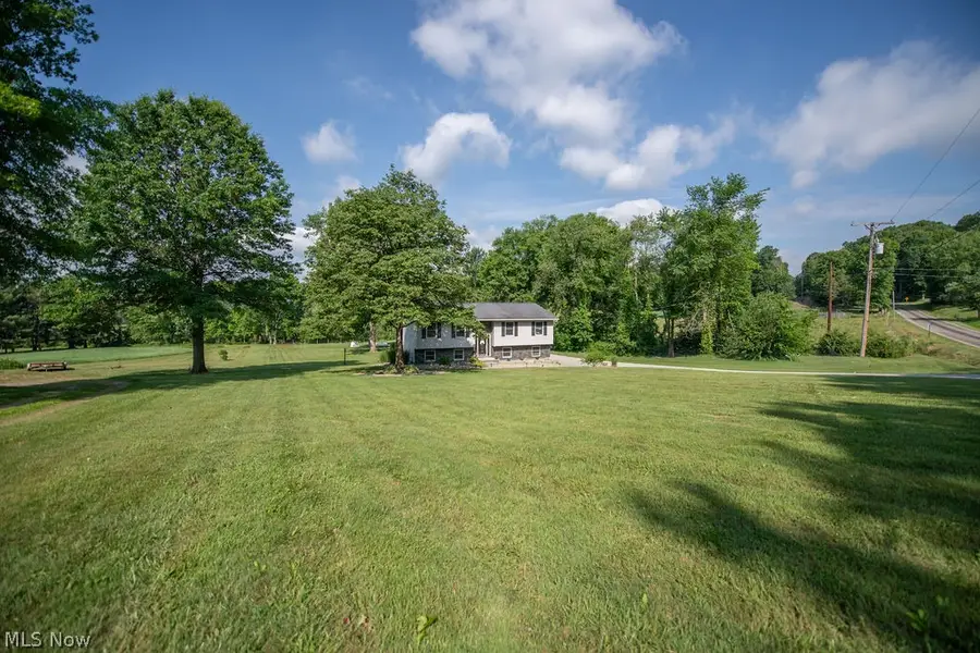 8334 Bailey Ne Road, Mineral City, OH 44656 - #2