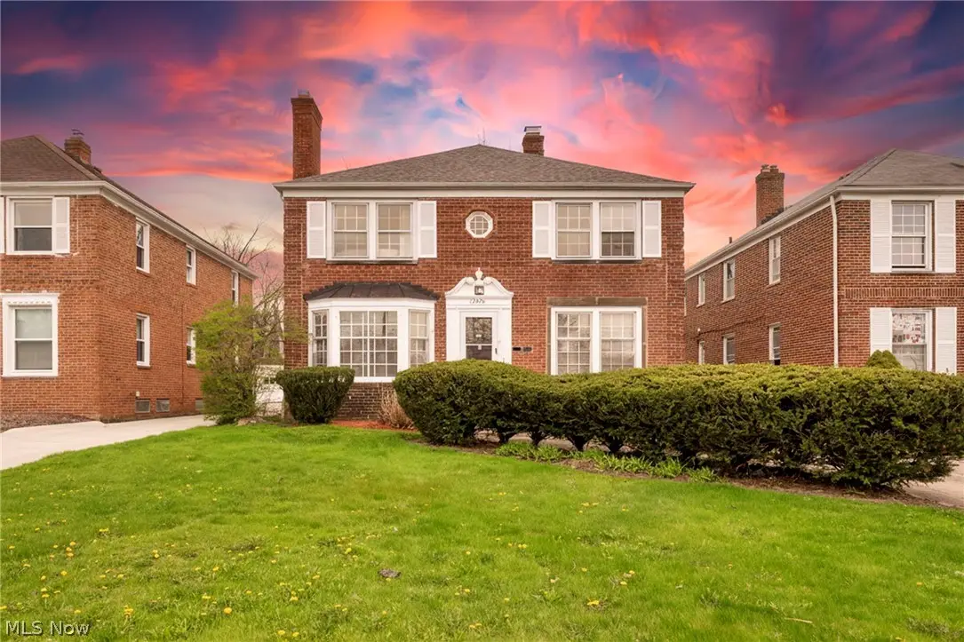 13570 Cedar Road, University Heights, OH 44118 - #1