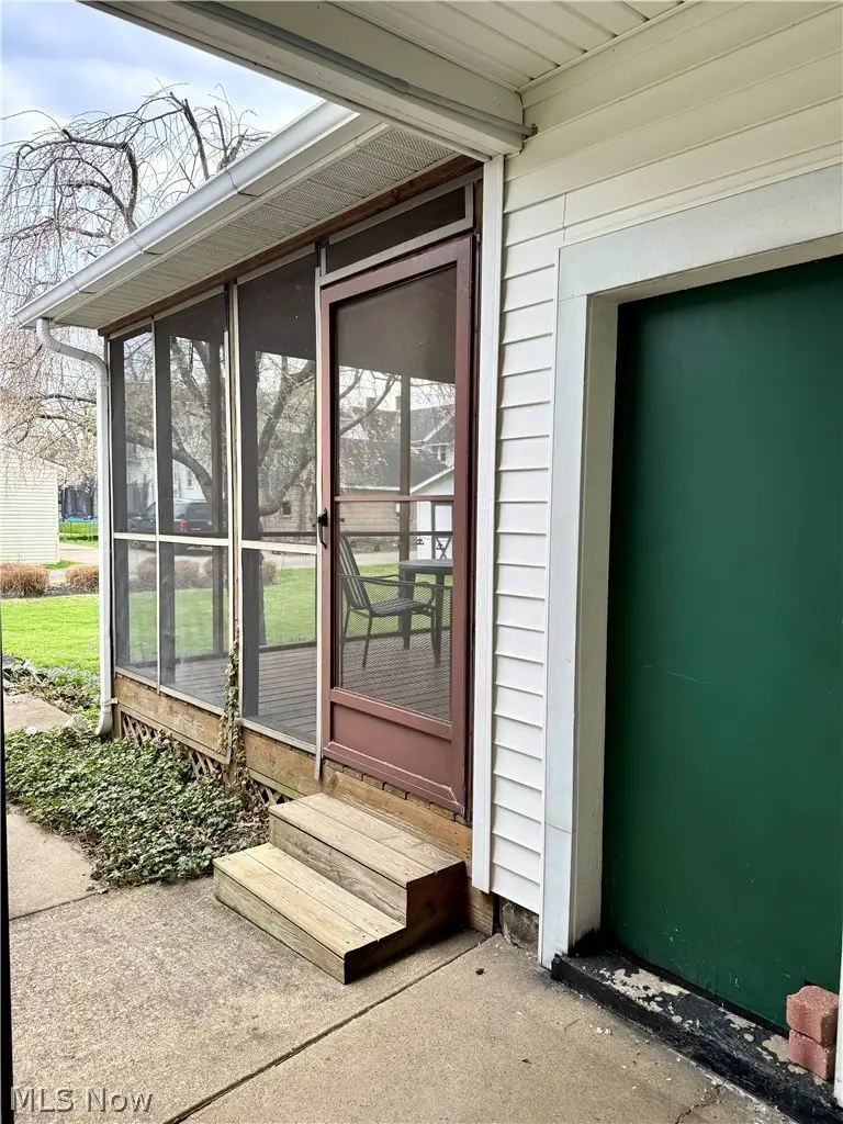 1011 Adams Street, Coshocton, OH 43812 - #3