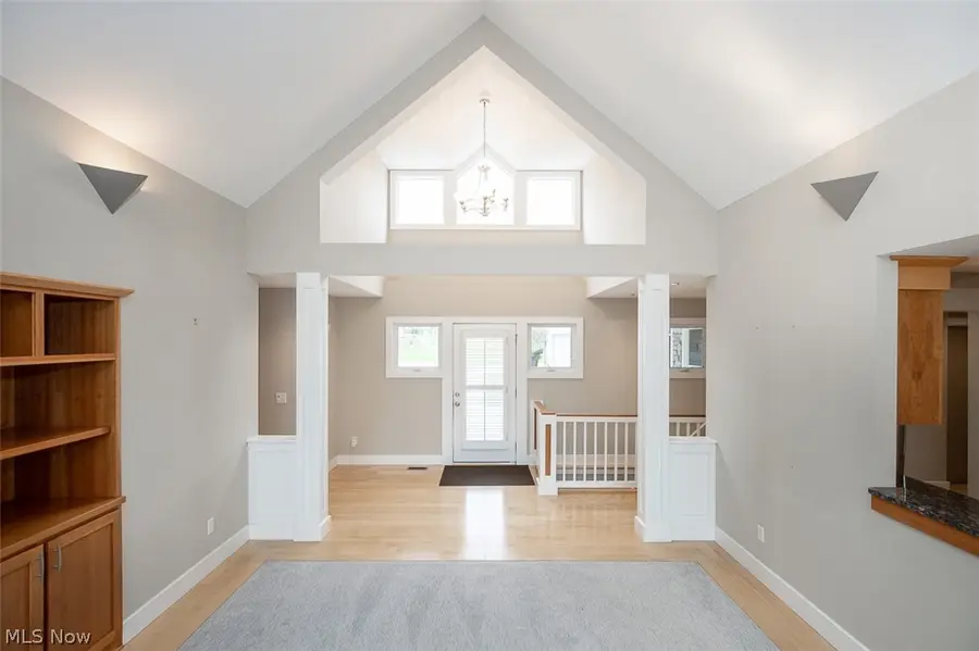 7282 Holzhauer Road, Sagamore Hills, OH 44067 - #2