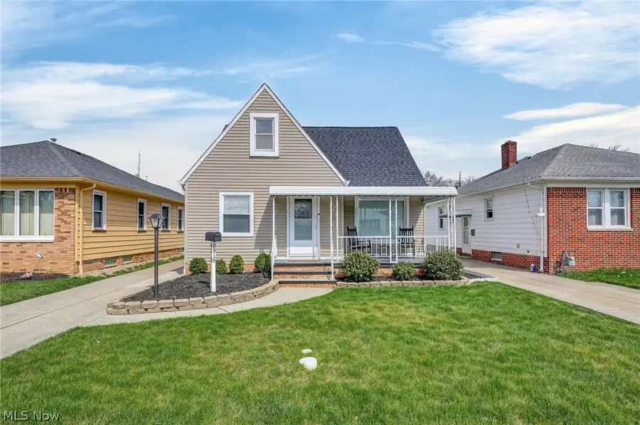 8318 Lanyard Drive, Parma, OH 44129 - #2