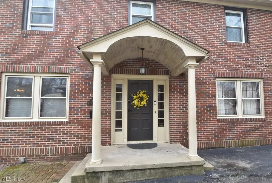 224 Casterton Avenue, Akron, OH 44303 - #2