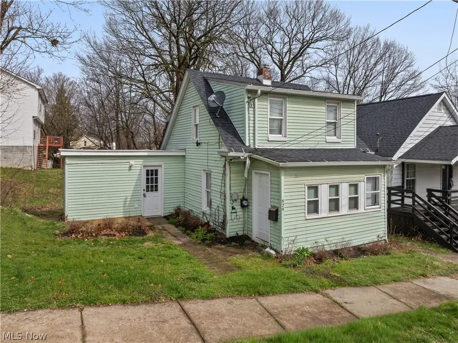 529 Bina Avenue, Akron, OH 44314 - #3