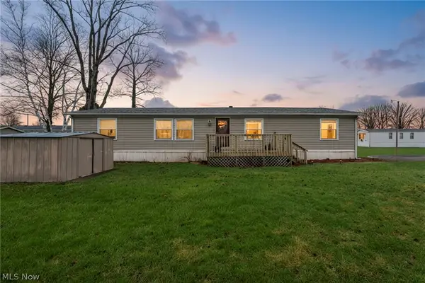 863 Peru Olena E Road #23, Norwalk, OH 44857