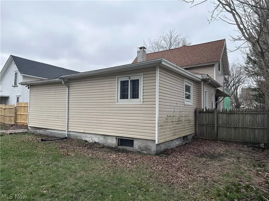 284 Clay, Conneaut, OH 44030 - #3