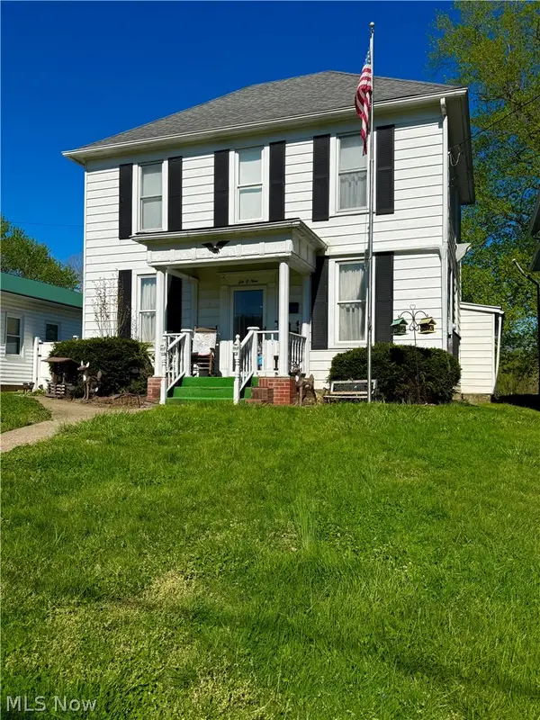 609 Riverside Drive, St Marys, WV 26170