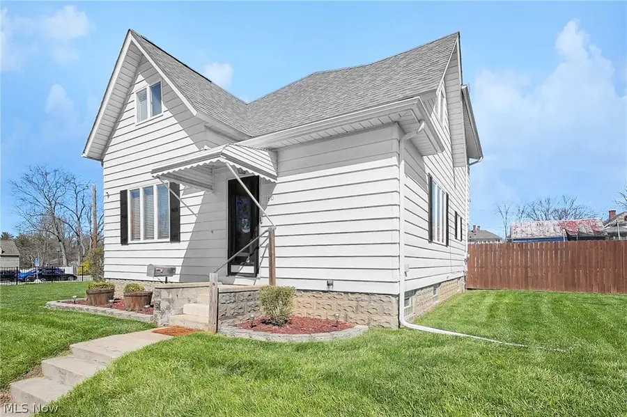 180 W Columbus Street, Pickerington, OH 43147 - #3
