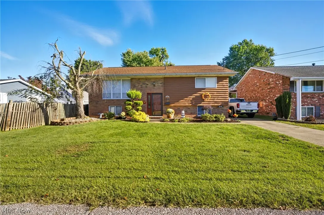 307 40th Street, Vienna, WV 26105 - #1