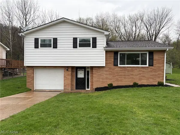 61 Patricia Avenue, Weirton, WV 26062