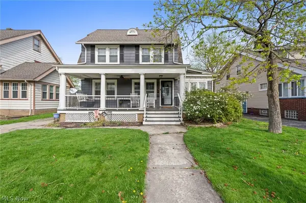 2195 Arthur Avenue, Lakewood, OH 44107