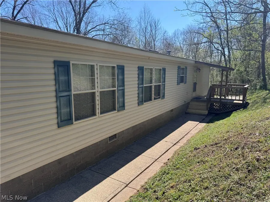 180 Pine Street, Washington, WV 26181 - #3