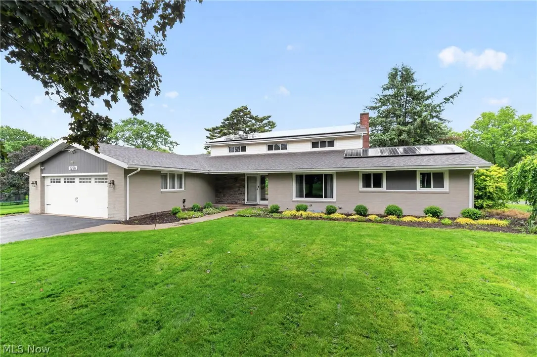 1258 Burd Ne Avenue, Massillon, OH 44646 - #1
