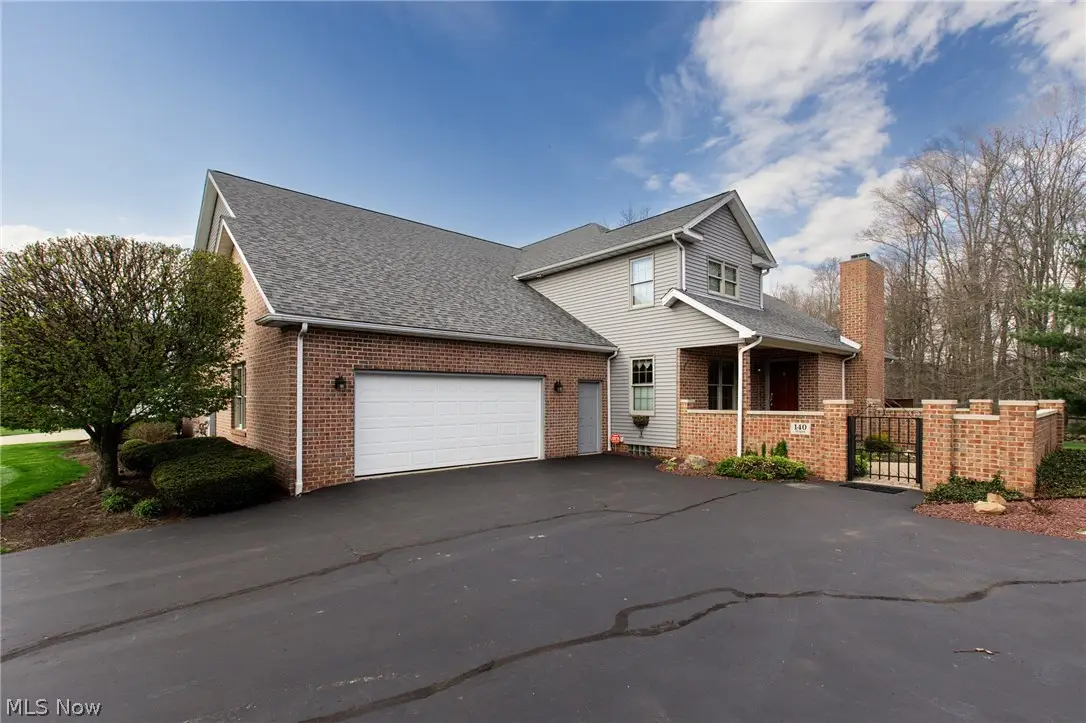 140 Hogan Lane, Warren, OH 44484 - #1