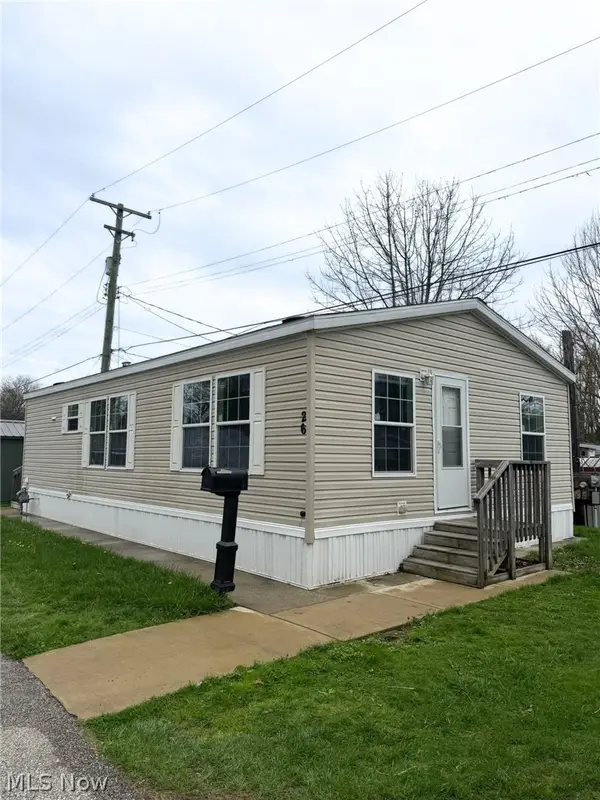 6835 Richmond Road #26, Glenwillow, OH 44139