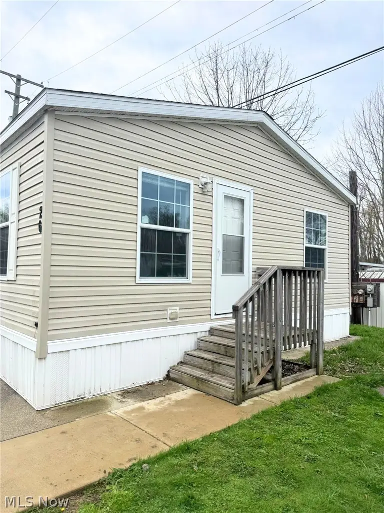 6835 Richmond Road #26, Glenwillow, OH 44139 - #2