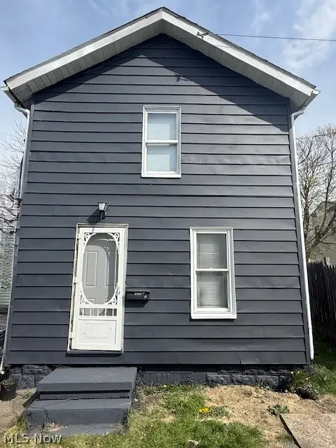 117 2nd Street, Girard, OH 44437