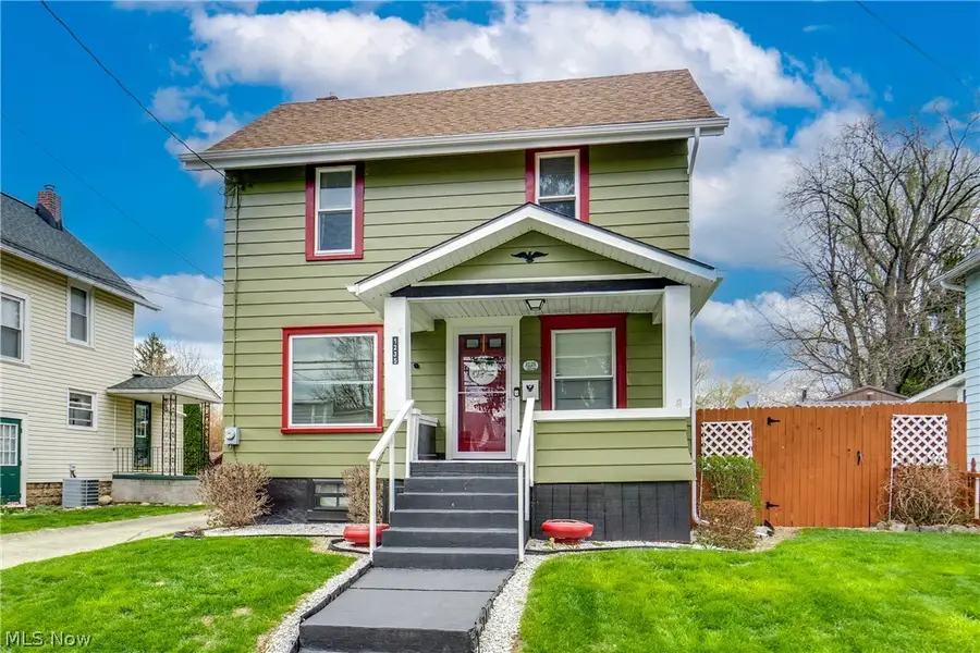 1235 Liberty Avenue, Barberton, OH 44203 - #2