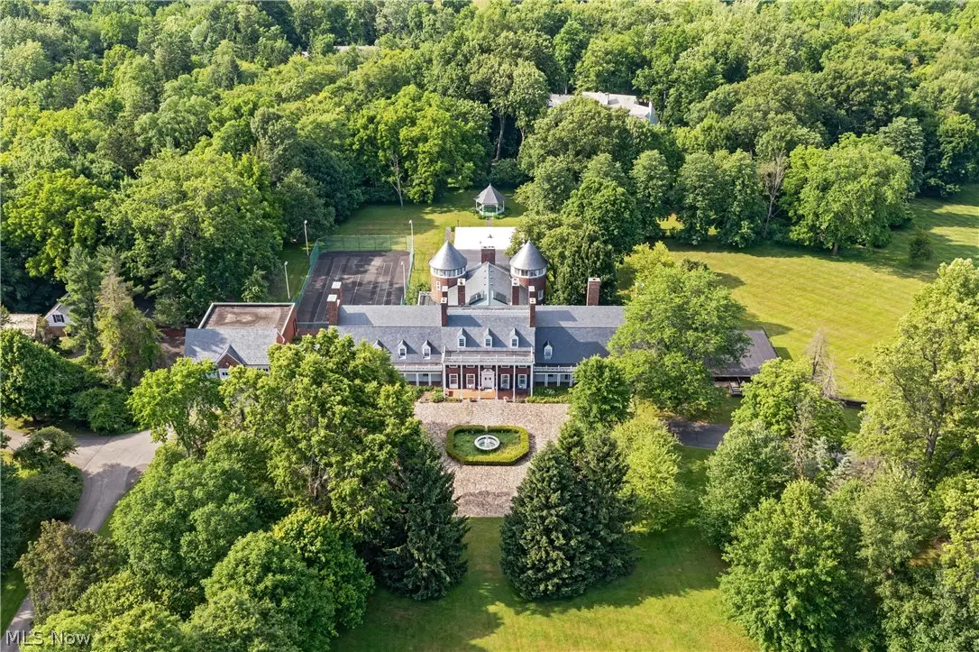 3450 Roundwood Road, Hunting Valley, OH 44022 - #1