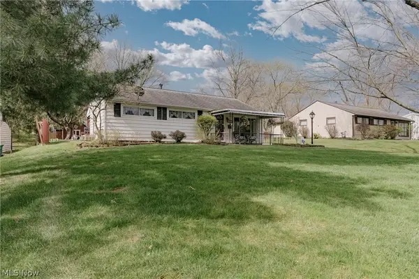 1706 Westwood Drive, Twinsburg, OH 44087