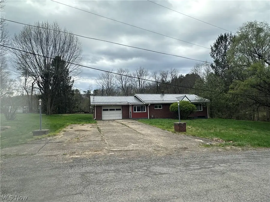 46131 Mort Drive, East Liverpool, OH 43920 - #2