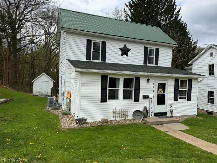 144 2nd Se Street, Carrollton, OH 44615 - #2